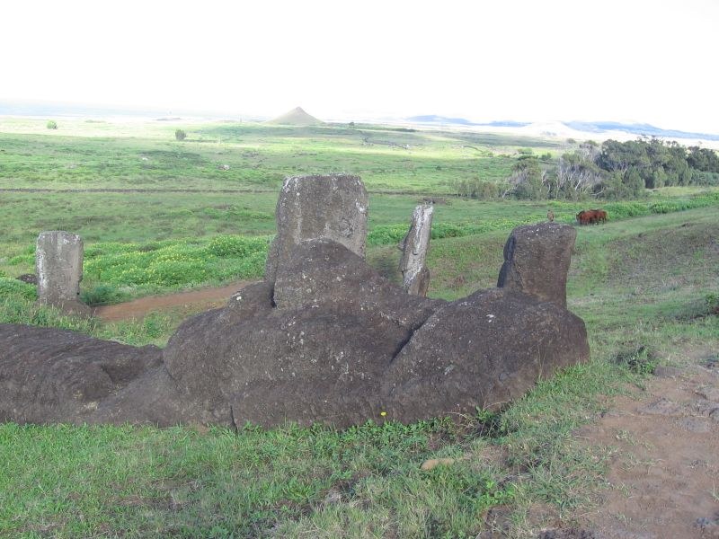 moai Rano Raraku